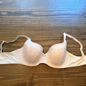 Cream Lace Victoria's Secret 36DD Lined Demi Bra